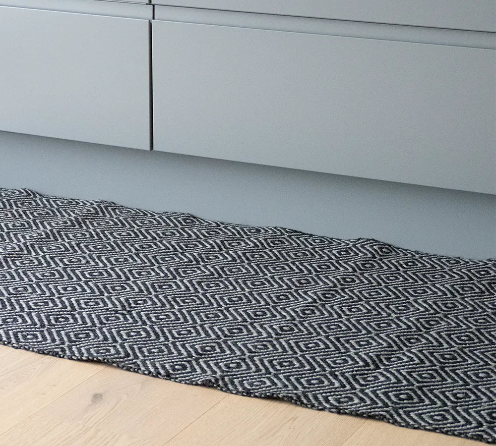 Goose Eye Walkway Runner Mat - Black/Grey, 80 x 300cm