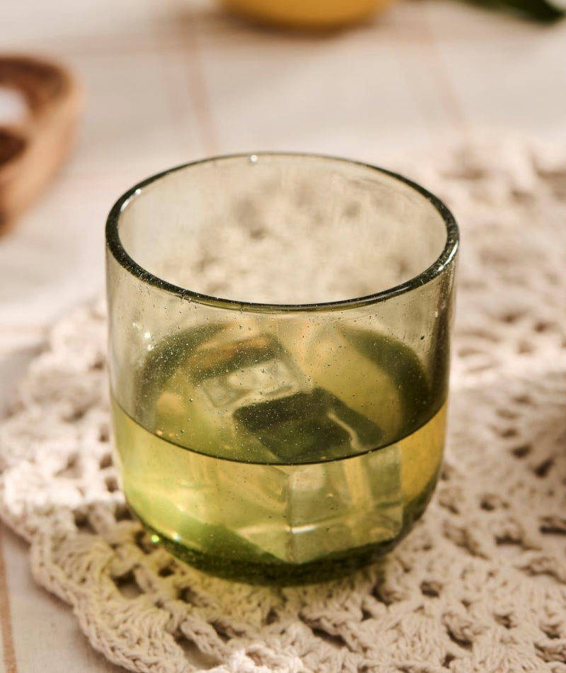 Vercelli Drinking Glass – Green with Bubbles