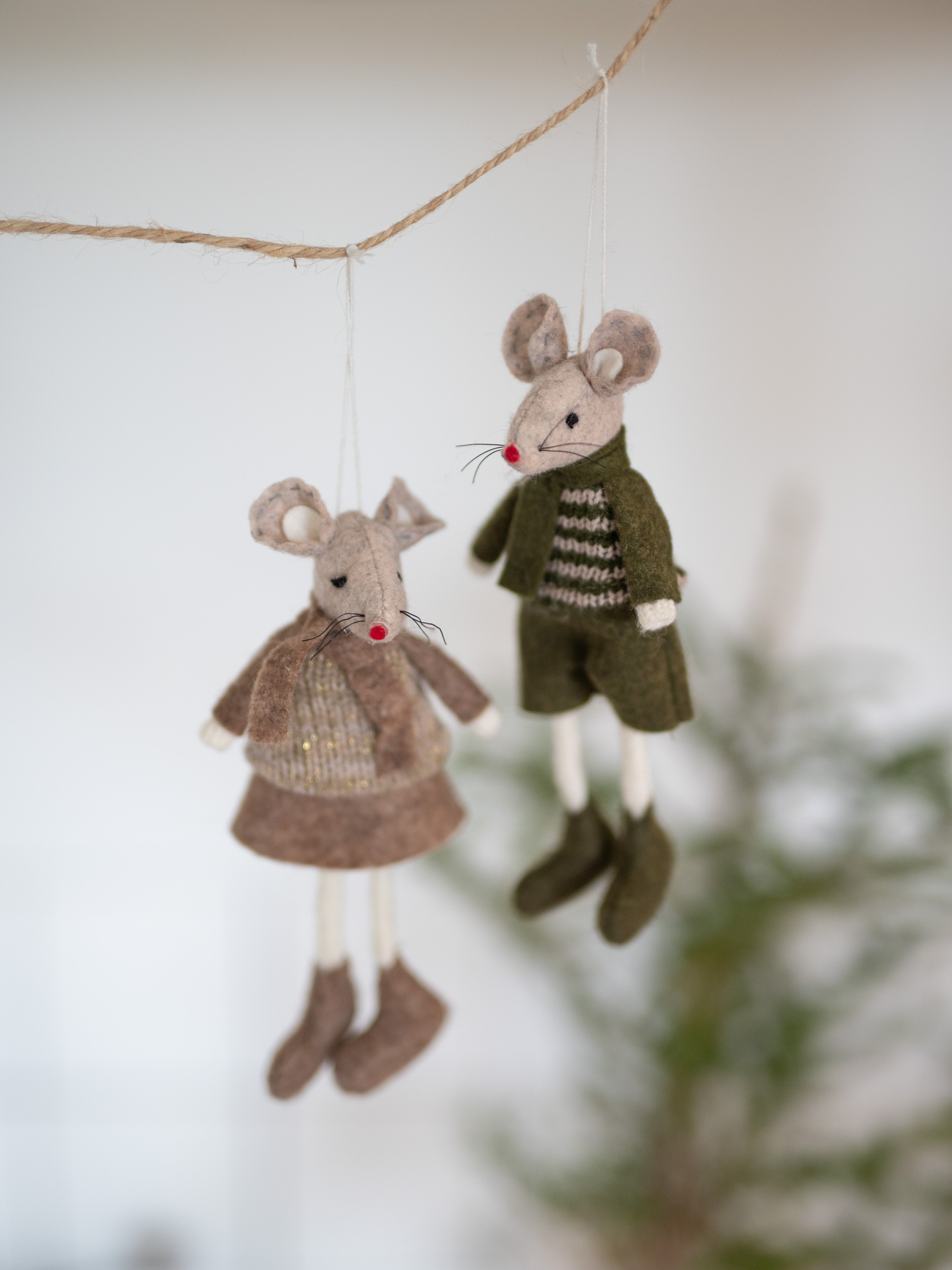 Sally Mouse - Brown/Beige