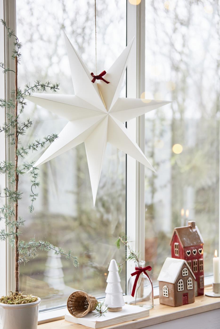 7 Point Paper Star - White