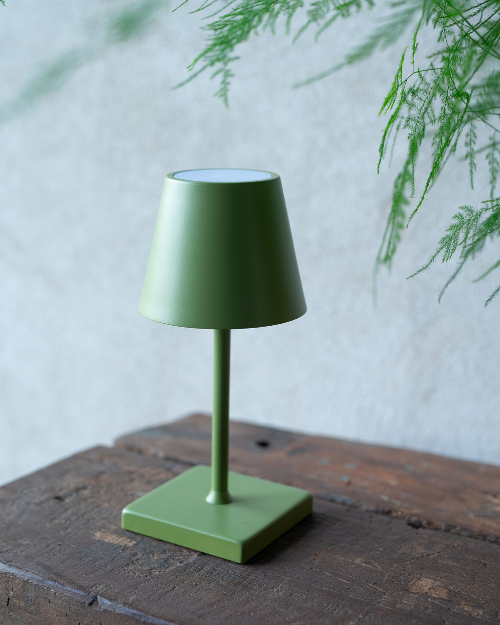 Siena LED Lamp - Green